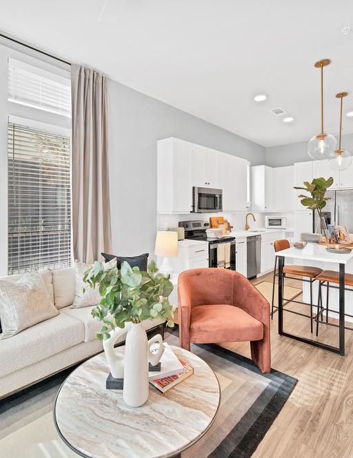Luxury Houston Apartments - Bowen model living room